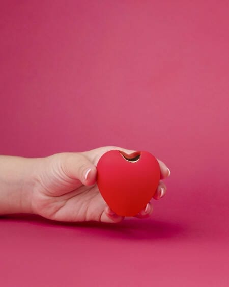 Sugador de clítoris em formato de coração