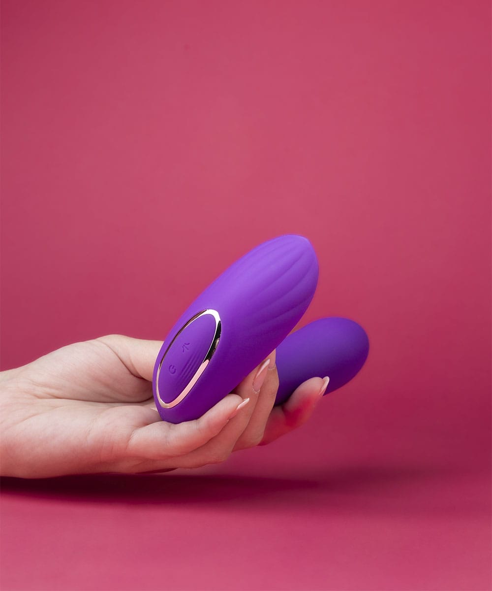 Vibrador de Calcinha Penetrável com Sugador de Clítoris e Controle por App - Imagem 5