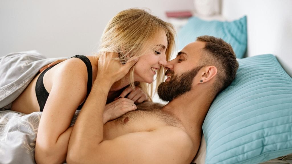 benefícios de estimular o ponto g masculino